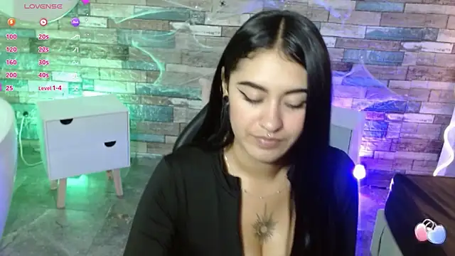 Moonshine tay online show from October 20, 7:36 pm