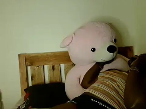 Snapshot of Sexxy_prity25 chatting on January 18, 7:04 pm Sexxy prity25 online show from January 18, 7:04 pm