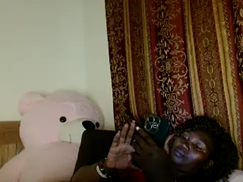 Snapshot of Sexxy_prity25 chatting on March 12, 7:17 pm Sexxy prity25 online show from March 12, 7:17 pm