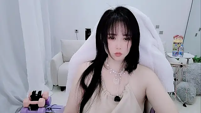 Vaness-a online show from March 25, 4:40 am