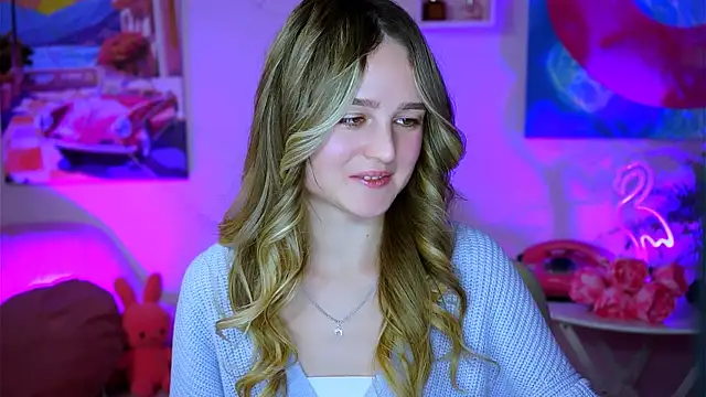 Snapshot of DeboraLarson chatting on February 9, 3:45 pm DeboraLarson online show from February 9, 3:45 pm