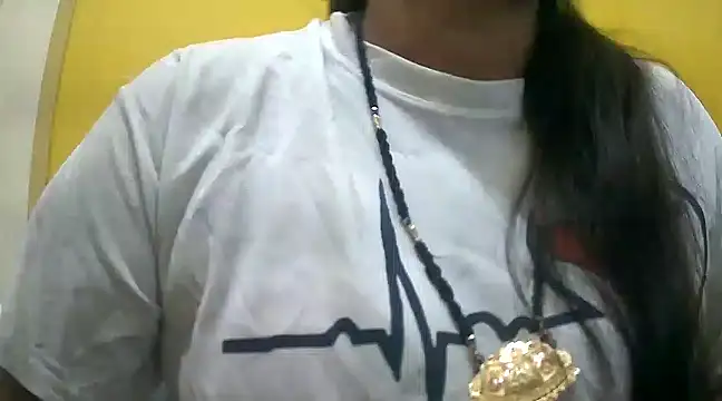 Snapshot of LOVE-SUSHILA chatting on February 19, 4:00 pm LOVE-SUSHILA online show from February 19, 4:00 pm