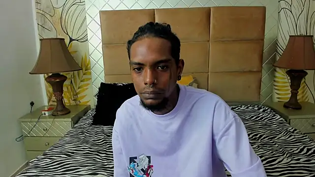 bigblackhotx1 online show from December 15, 12:53 pm