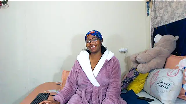 Snapshot of veronica1xxx chatting on May 31, 8:43 pm veronica1xxx online show from May 31, 8:43 pm