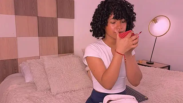 Adele Carter  online show from November 26, 12:39 pm