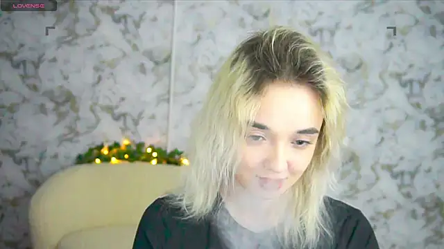 Ashley S online show from April 17, 10:13 pm