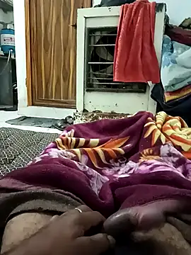 pintuS40 online show from January 12, 7:10 pm