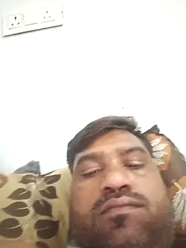 pintuS40 online show from January 26, 2:30 pm