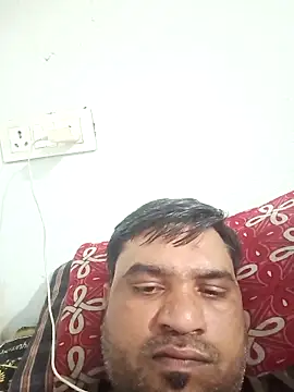 pintuS40 online show from February 5, 1:49 pm