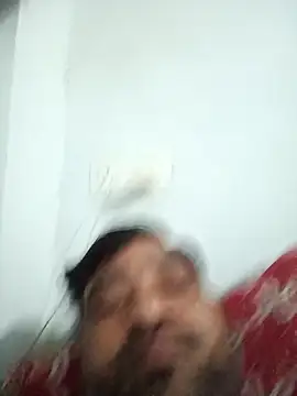 pintuS40 online show from February 10, 11:42 pm