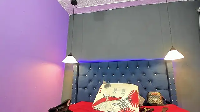 Salomon koude online show from September 12, 6:19 pm