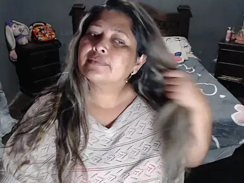 CANDYSWEET51 online show from March 13, 11:11 pm