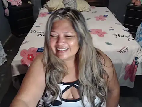 CANDYSWEET51 online show from April 12, 5:40 pm