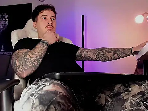 uptomatty online show from January 13, 9:25 am