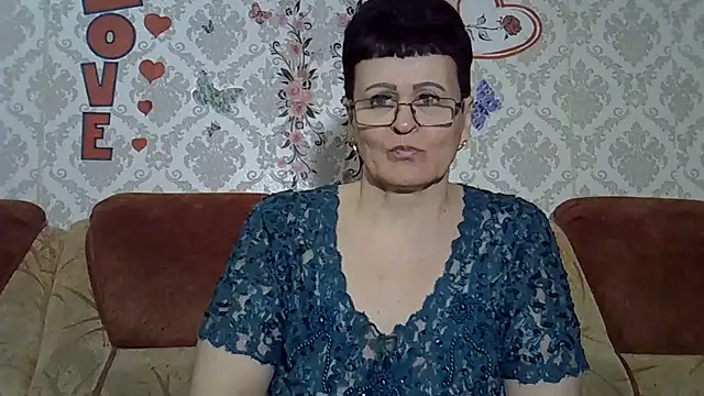 PaulaGolden online show from April 7, 3:23 pm