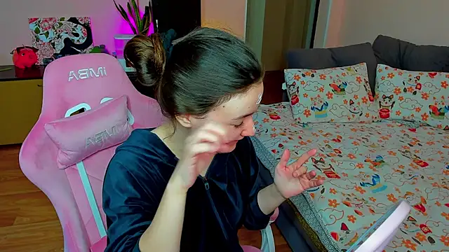 ameli moon online show from December 15, 12:20 pm