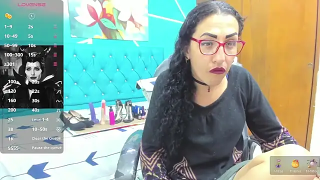 sabrina dupont online show from October 28, 1:25 pm