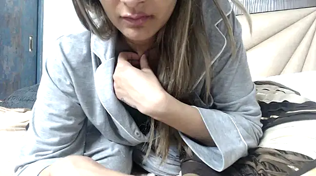 Snapshot of trippy_tina chatting on January 29, 12:01 am trippy tina online show from January 29, 12:01 am