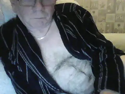 gibbo62 online show from January 3, 2:43 am