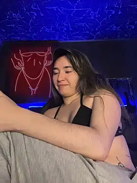 Sophie LS online show from November 1, 10:17 am