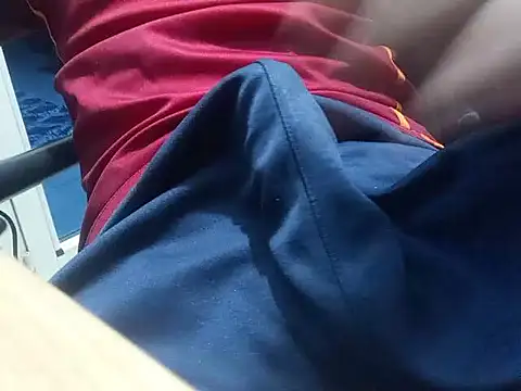 SALLY OMAR  online show from April 4, 8:06 pm