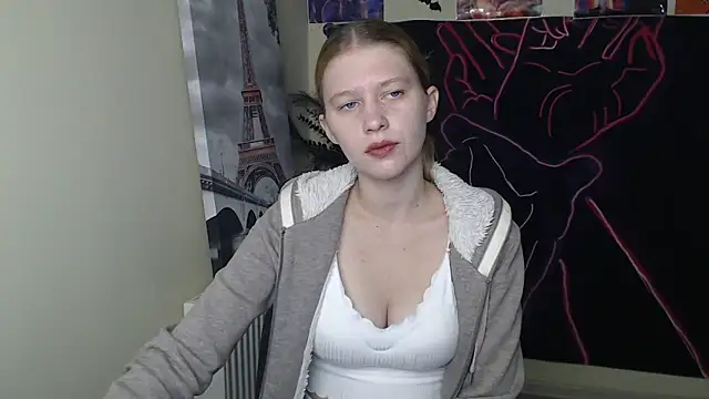 Snapshot of StellaCRL chatting on October 11, 6:17 pm StellaCRL online show from October 11, 6:17 pm