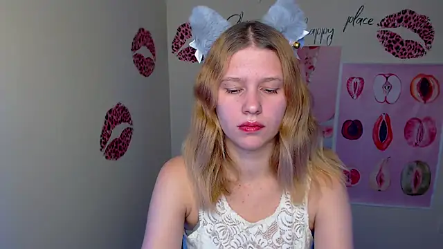 StellaCRL online show from November 23, 7:24 pm