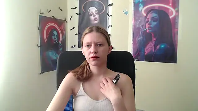 StellaCRL online show from May 5, 6:21 am