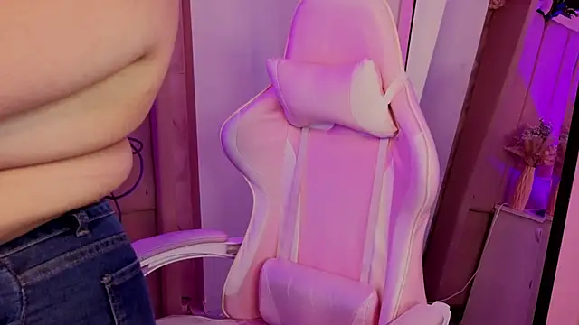 MollyBigBoobs12 online show from February 11, 9:31 pm