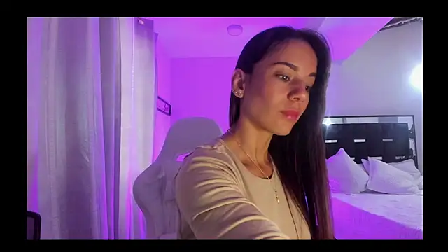 Sara lopez 28 online show from April 15, 2:13 pm