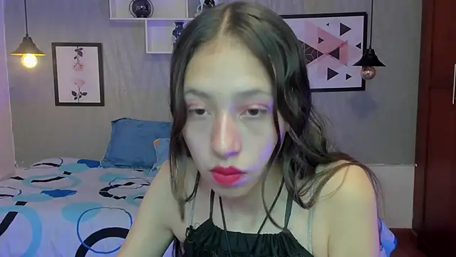 Snapshot of Valeria_roussi chatting on February 14, 3:36 pm Valeria roussi online show from February 14, 3:36 pm