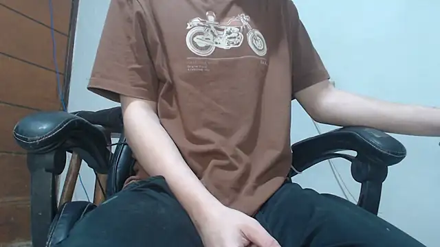 julien xv online show from October 19, 6:03 am