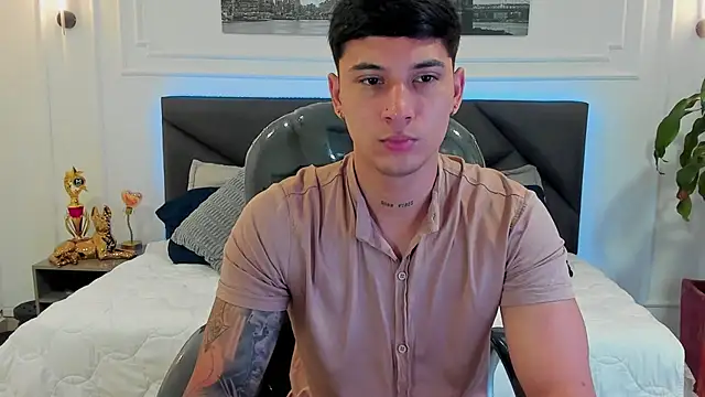 Damian23   online show from February 16, 1:18 pm