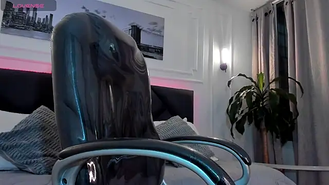 Damian23   online show from March 19, 10:30 am