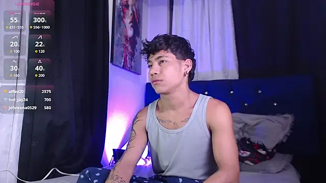 Sexys Boys Hot1 online show from March 23, 1:42 am