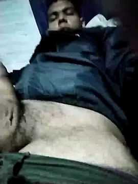 Snapshot of granslam_ chatting on December 21, 8:10 pm granslam  online show from December 21, 8:10 pm