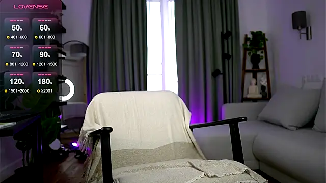 NattyPierce online show from October 17, 5:54 am