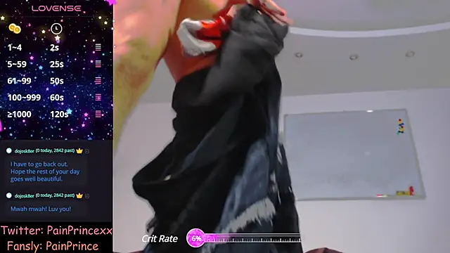 Snapshot of pain_princee chatting on December 2, 2:41 pm pain princee online show from December 2, 2:41 pm