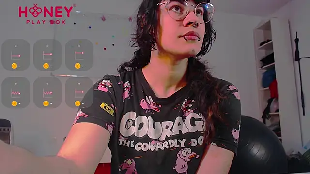 Snapshot of pain_princee chatting on March 14, 3:59 am pain princee online show from March 14, 3:59 am