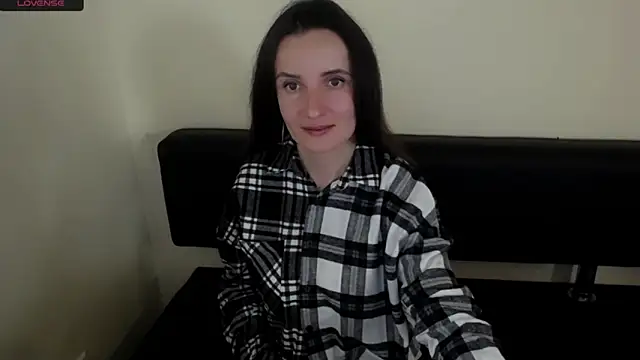 LaimaV  online show from October 3, 2:14 pm