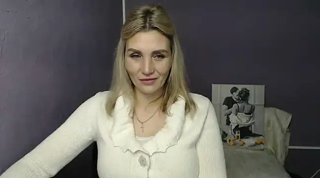 Snapshot of _sexy_lady chatting on December 28, 2:10 pm sexy lady online show from December 28, 2:10 pm