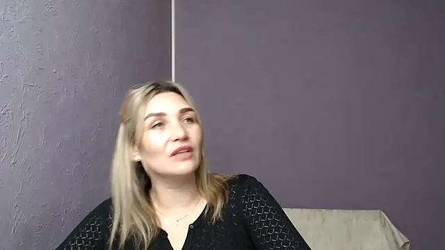 Snapshot of _sexy_lady chatting on February 4, 3:15 pm sexy lady online show from February 4, 3:15 pm