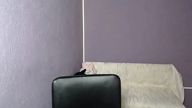 Snapshot of _sexy_lady chatting on February 14, 2:12 pm sexy lady online show from February 14, 2:12 pm