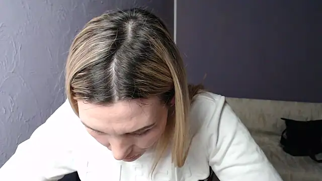 Snapshot of _sexy_lady chatting on February 28, 8:39 pm sexy lady online show from February 28, 8:39 pm