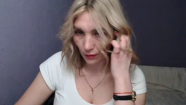 Snapshot of _sexy_lady chatting on March 18, 7:31 pm sexy lady online show from March 18, 7:31 pm