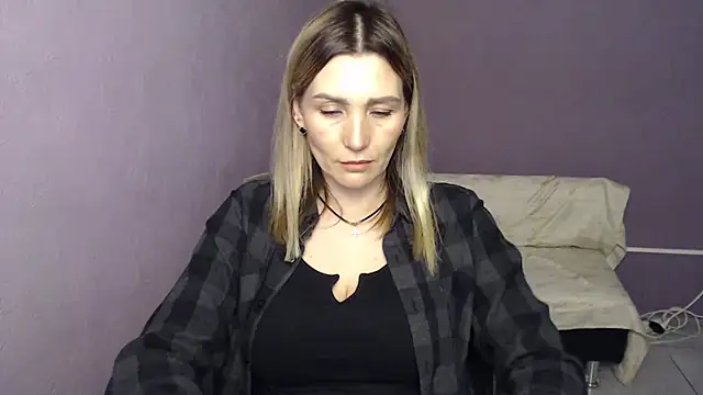 Snapshot of _sexy_lady chatting on October 3, 12:35 pm sexy lady online show from October 3, 12:35 pm