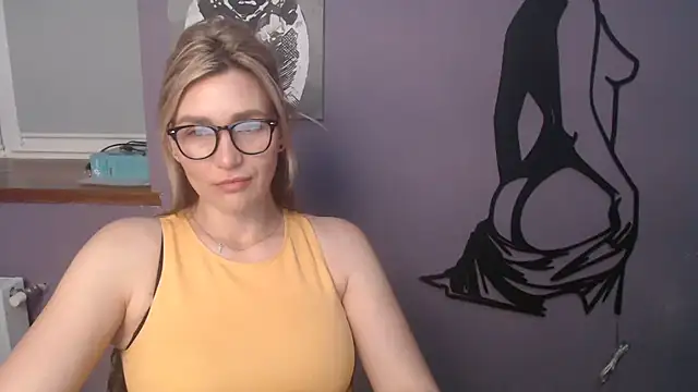  sexy lady online show from May 28, 12:13 pm