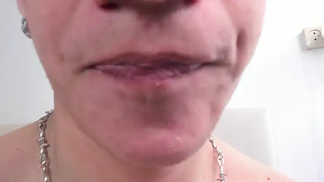 Andrew Clar online show from December 3, 3:43 pm