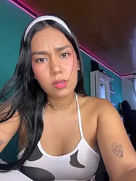 ALANAH KITTY online show from February 24, 7:45 pm