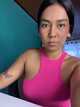 Snapshot of ALANAH_KITTY chatting on March 12, 7:53 pm ALANAH KITTY online show from March 12, 7:53 pm